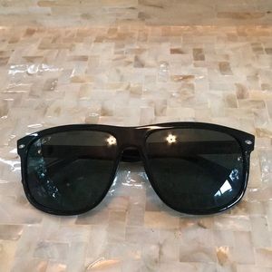 BOYFRIEND Black Ray-Bans